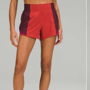 Lululemon Hotty Hot shorts *Colour Block